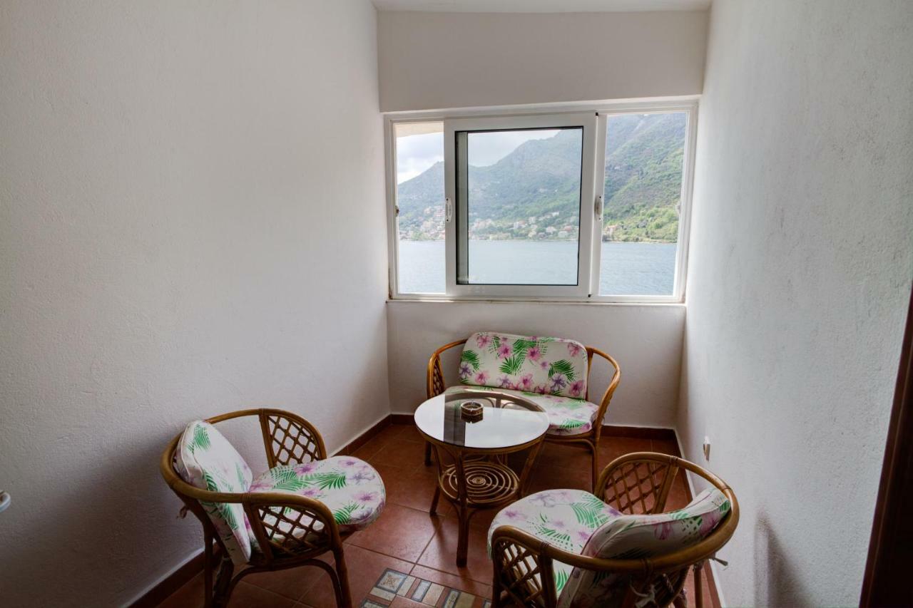 Apartmani Vesna Tivat Bagian luar foto