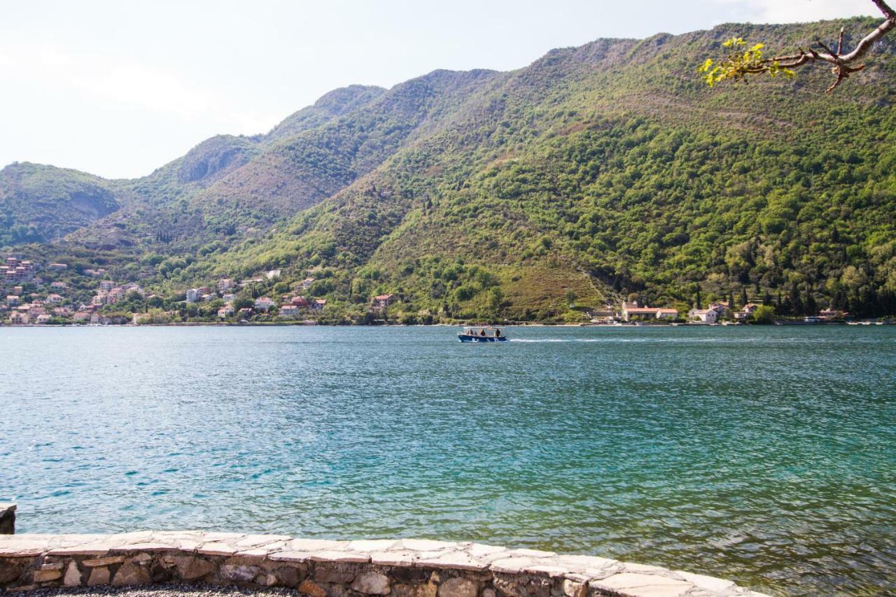 Apartmani Vesna Tivat Bagian luar foto