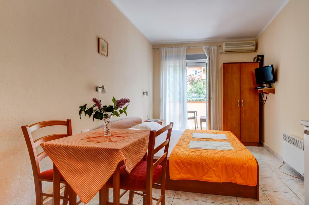 Apartmani Vesna Tivat Bagian luar foto